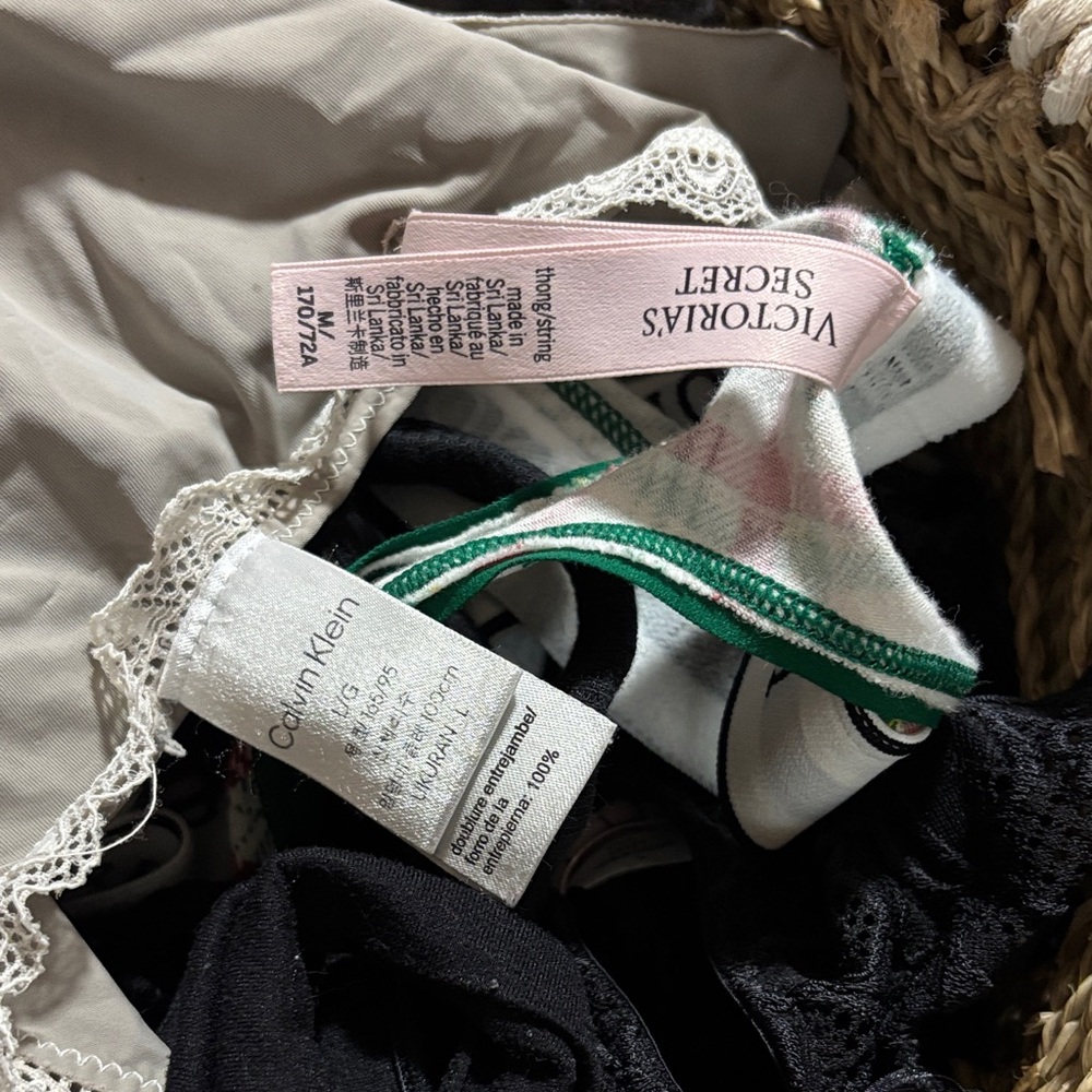 Misc panties women’s medium to large